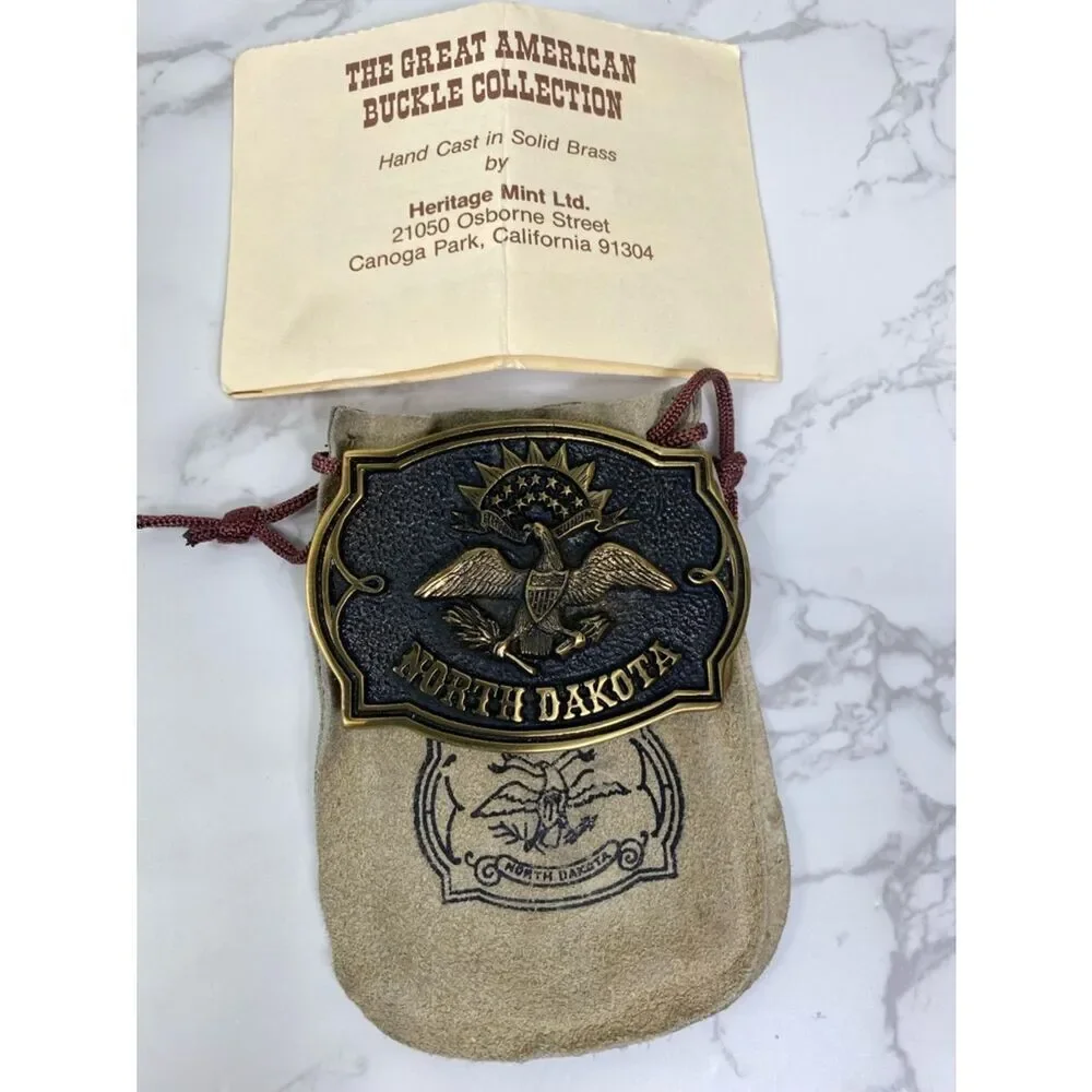 The Great American Buckle Collection North Dakota Brass Belt Buckle - Gold/Black